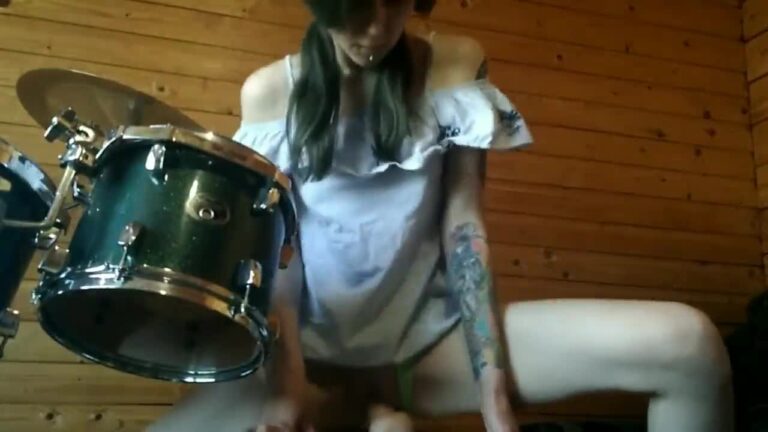 Pussy With Big Dildo On Drumset