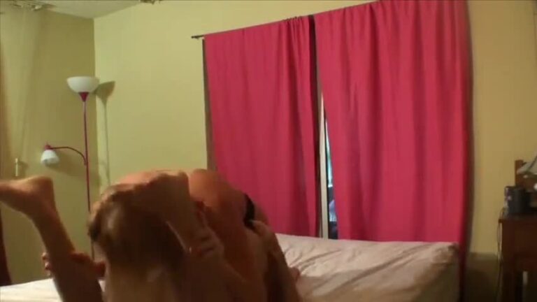 Rides And Pegs Her Boyfriend With Strapon