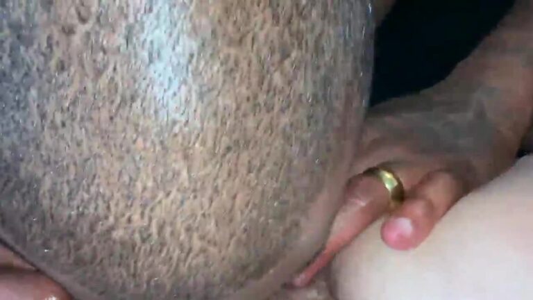 Soaking Pussy Making Me Cum